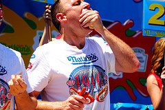 What a Competitive Eater Can Teach You About Weight Loss