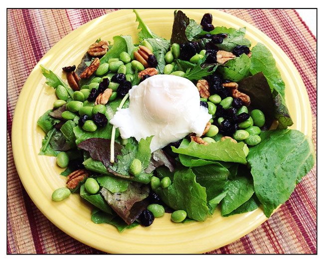 Poached Egg and Autumn Greens Salad Recipe